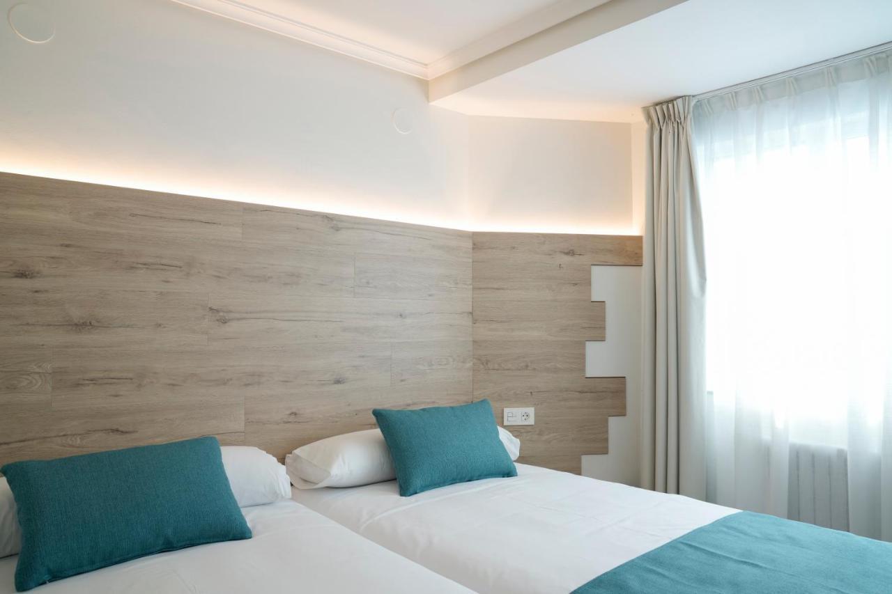 Hotel Vida Finisterre Centro エクステリア 写真